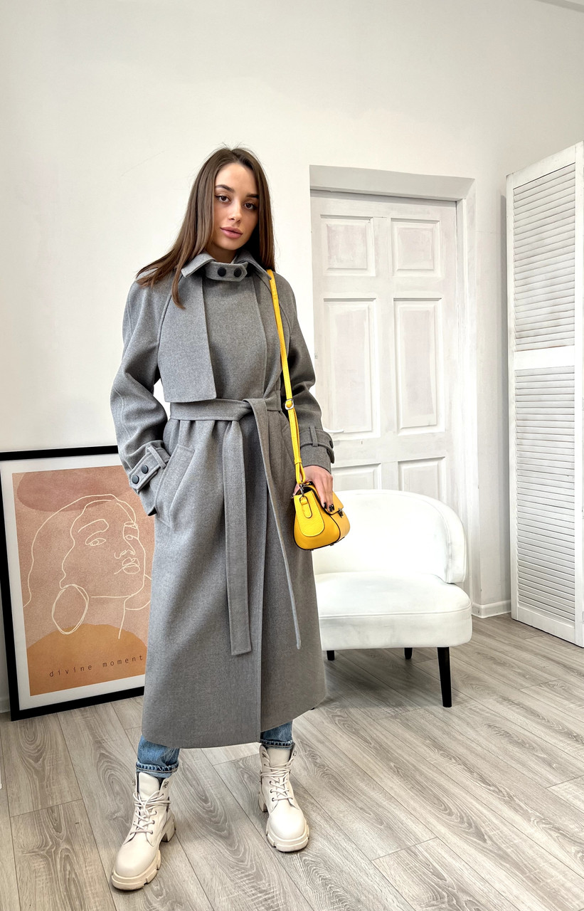 Довге жіноче пальто сірого кольору з патами 40-50
