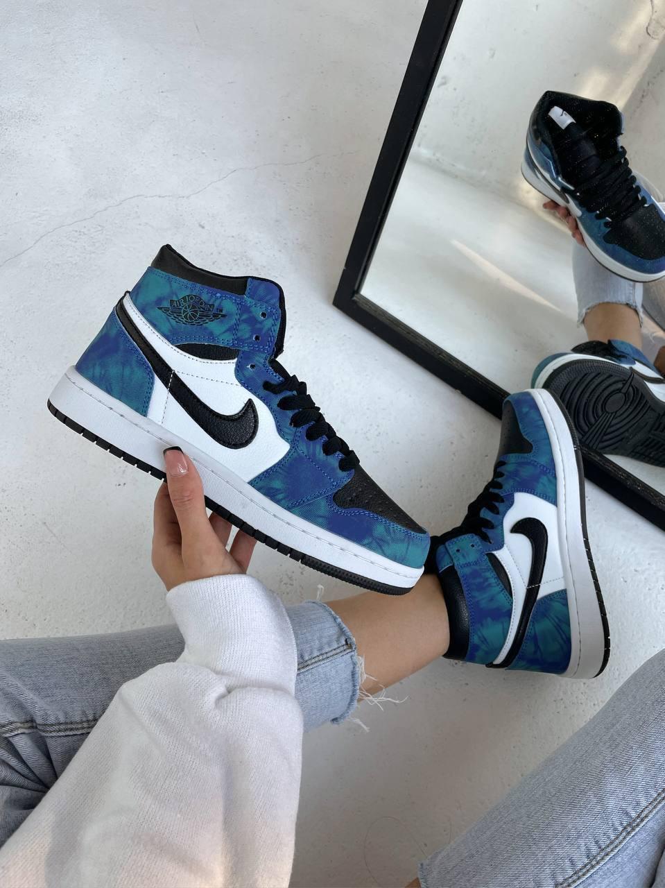 Чоловічі / жіночі кросівки Nike Air Jordan 1 Retro Mid Tie Dye Blue | Найк Аір Джордан 1 Голубі