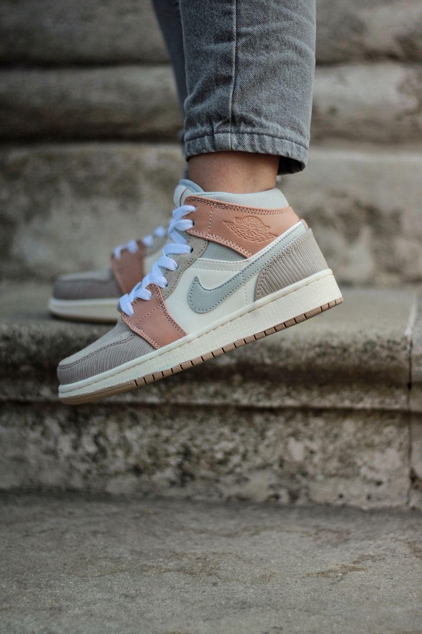 Жіночі кросівки Nike Air Jordan 1 Retro High Pink Blie Beige | Найк Аір Джордан 1