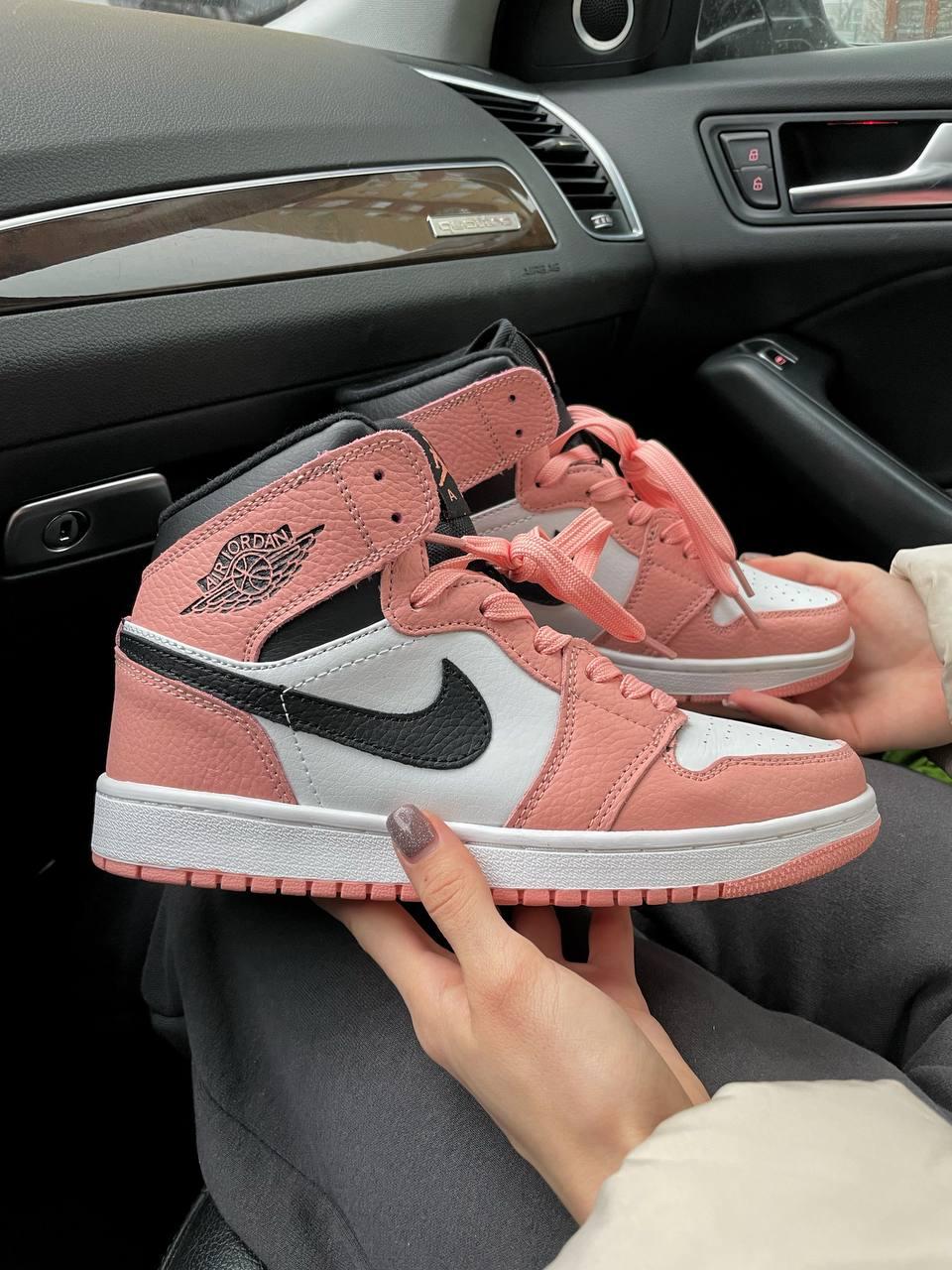 Жіночі кросівки Nike Air Jordan 1 Retro Mid PINK | Найк Аір Джордан 1 Розові
