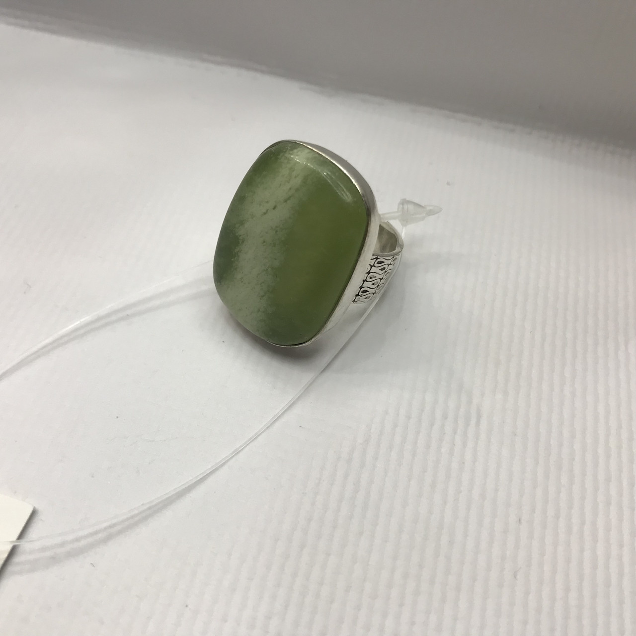 Нефрит Кольцо с Натуральным Нефритом 17,5 Размер в Серебре. Индия ...