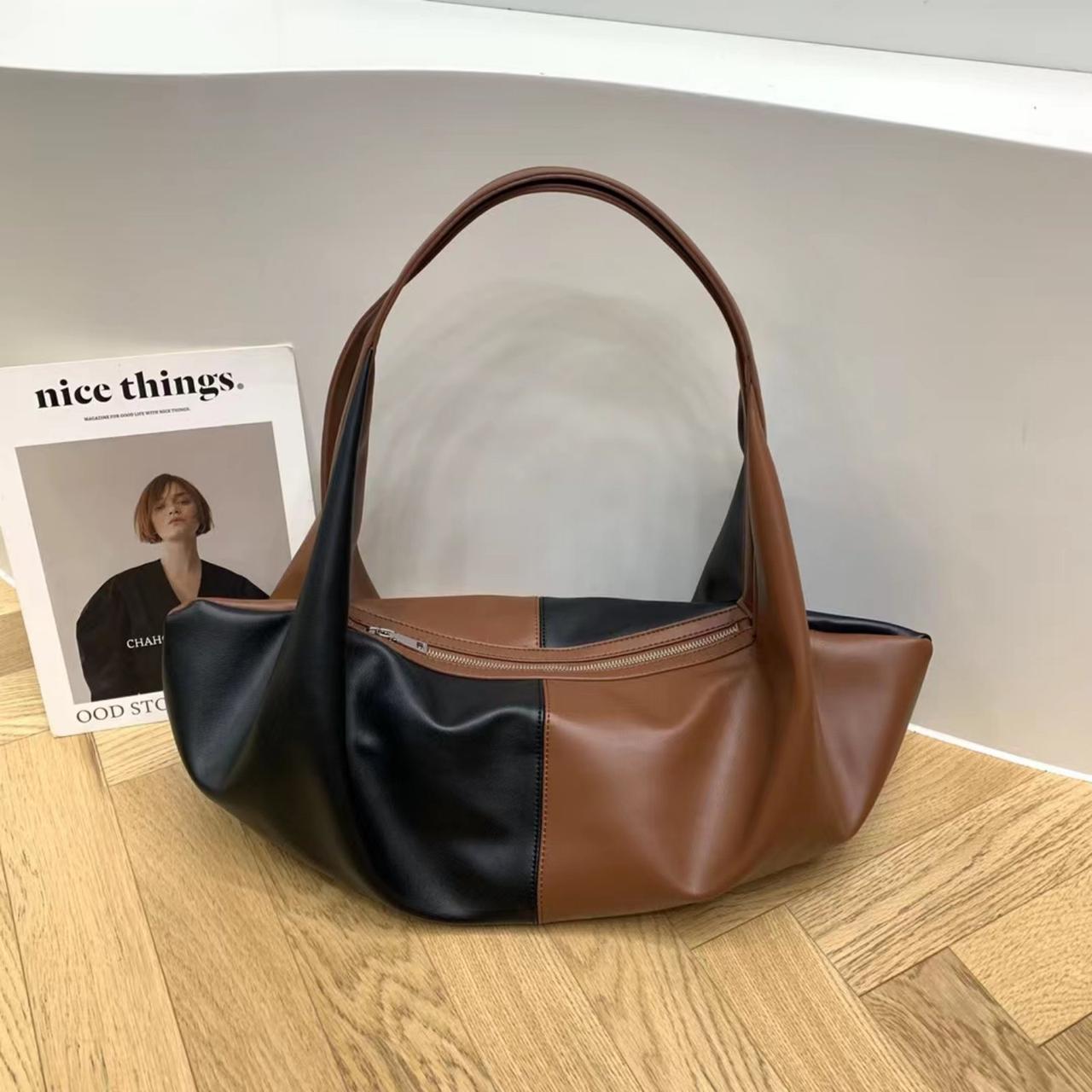 Жіноча сумка через плече Goodyfun 8796 "Крвелла" чорно-коричнева, фото 1