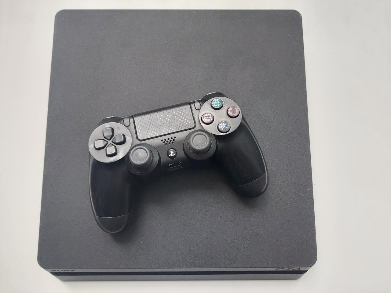 Ігрова приставка SONY Playstation 4 Slim 500Gb black , Б/У добрий стан