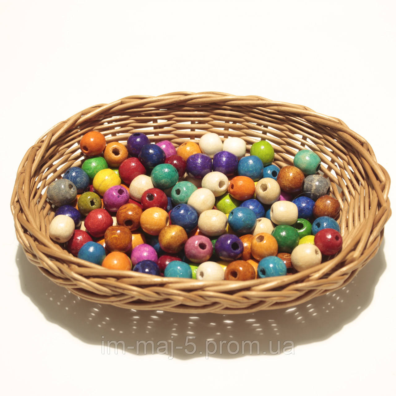 Дерев'яні намистини 13мм (100шт в упаковці) різних кольорів