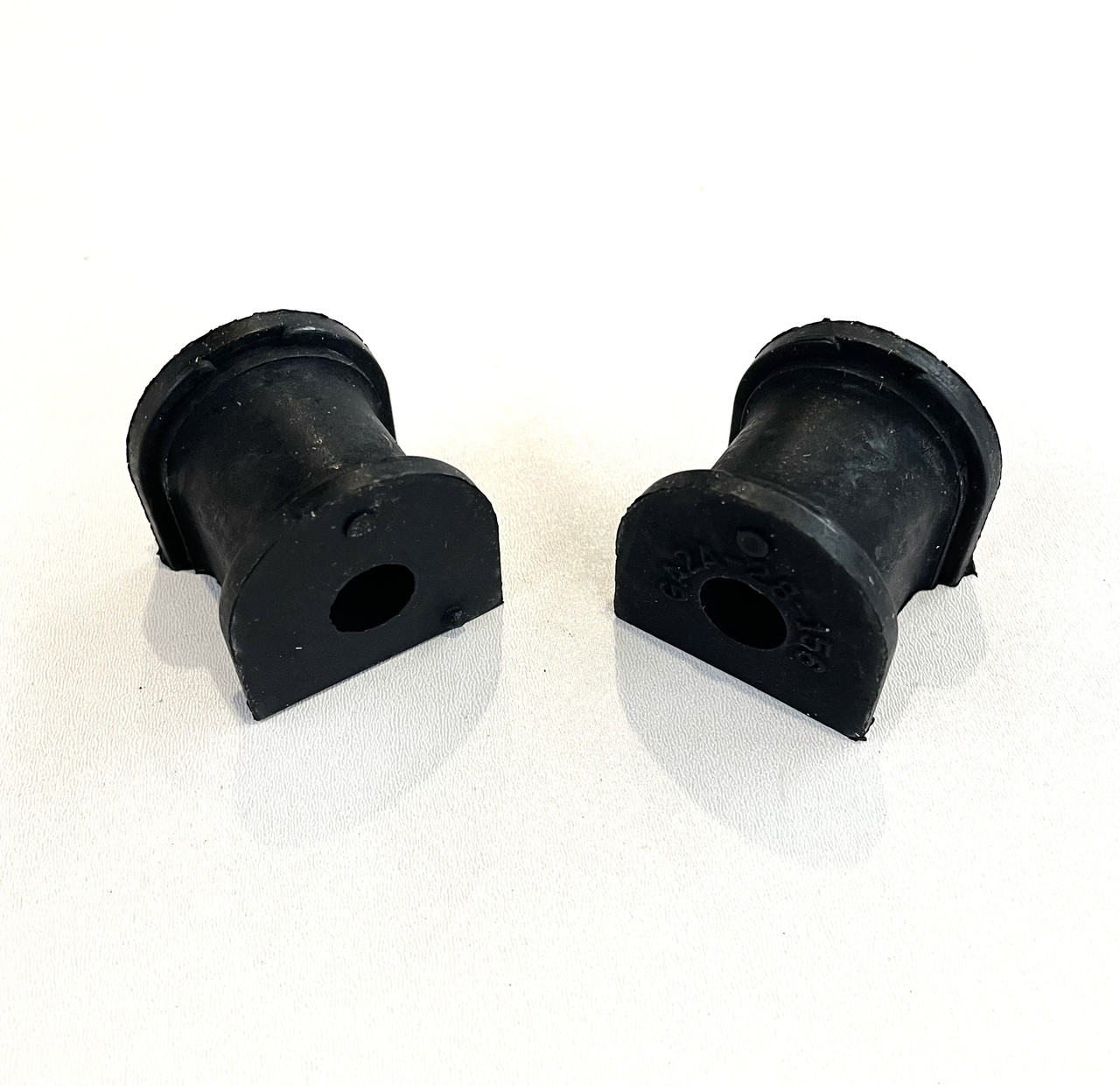 Втулки заднього стабілізатора Мазда 626 GE, фото 1