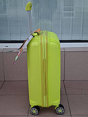 Валіза ручна поклажа ударостійка з поліпропілену MCS V305 S і M Туреччина Лимонна, фото 4