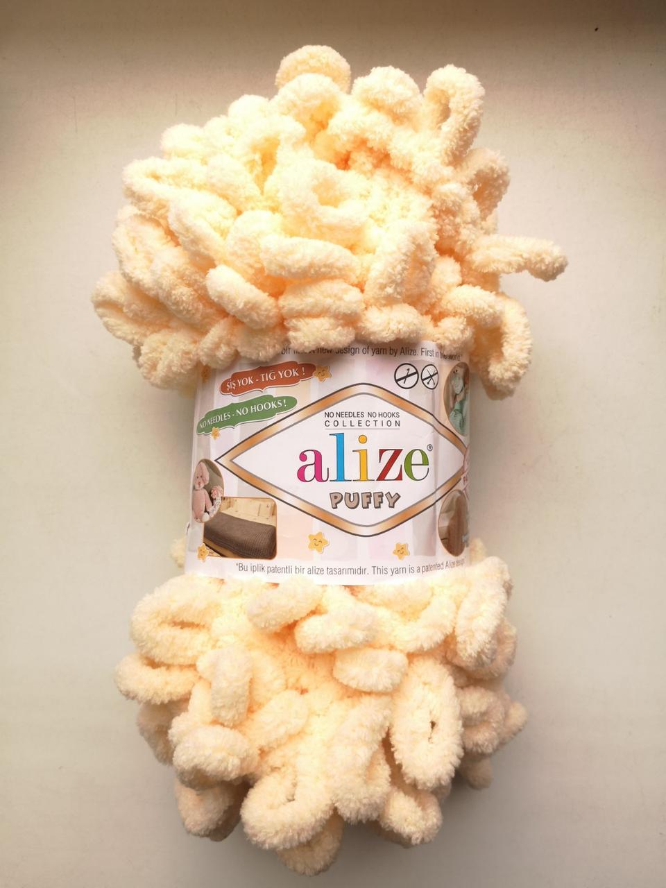 Пряжа Alize Puffy Пуффі колір жовтий ваніль 742 для в'язання без спиць руками з петельками 1 моток 100г, фото 1