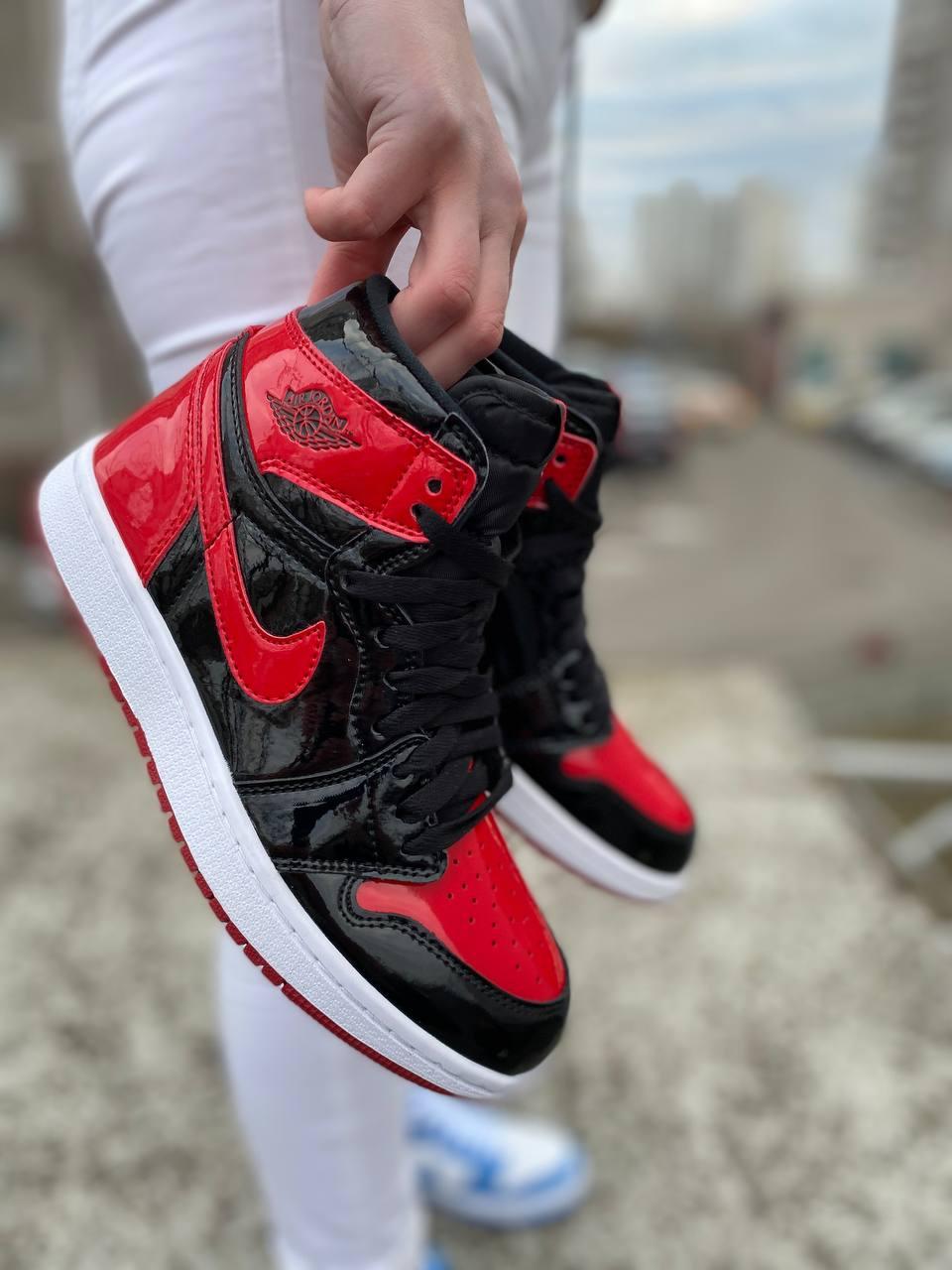 Жіночі кросівки Nike Air Jordan 1 Retro Patent Red Black | Найк Аір Джордан 1 Червоні