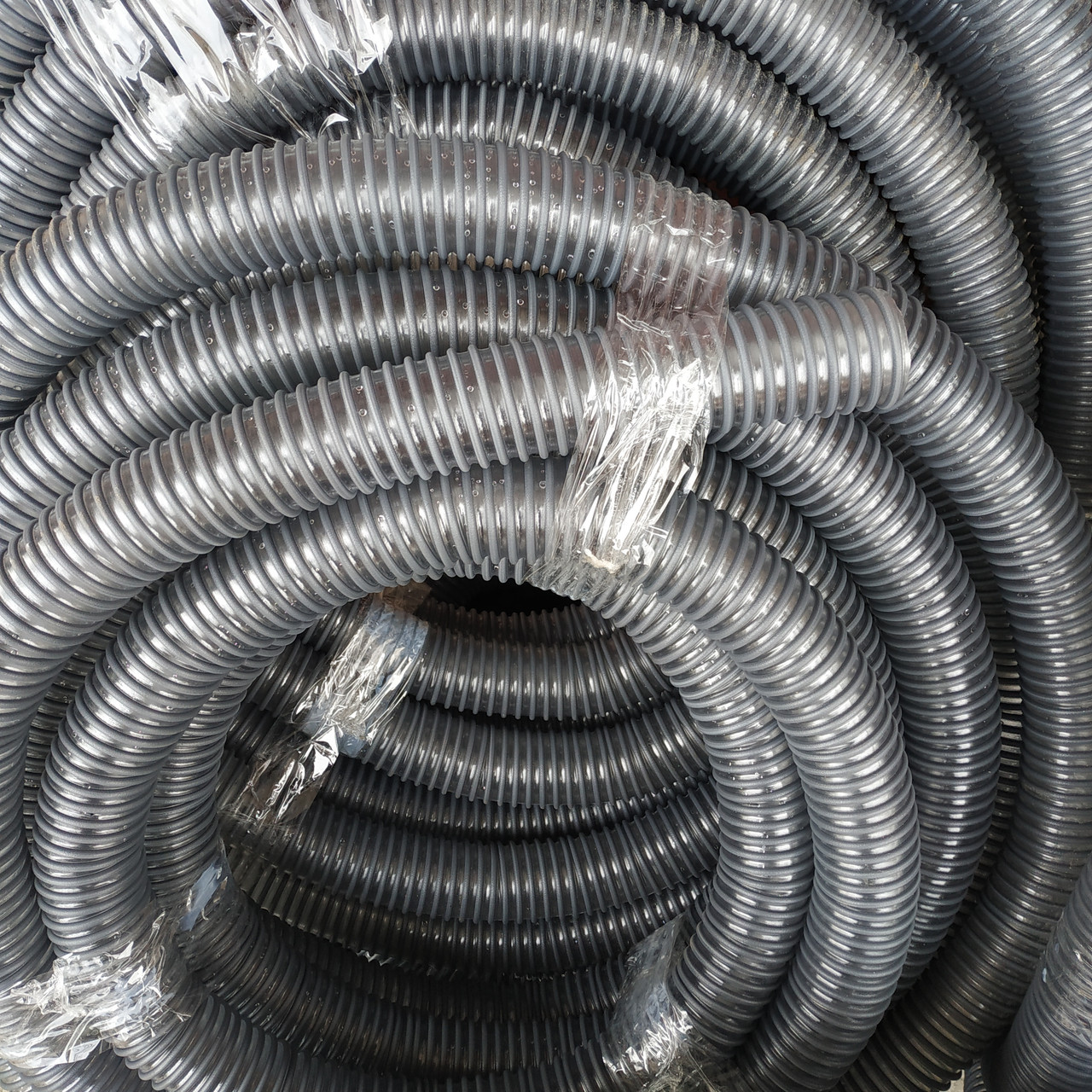 Гофра поліуретановий рукав на сітківку, шланг для аспірації ф 25 мм ...