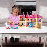 Замок Пеппы с персонажами и мебелью Peppa Pig Castle Playset with Character Figurines