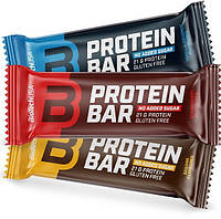 Протеиновый батончик BioTech Protein Bar 70 g Хит