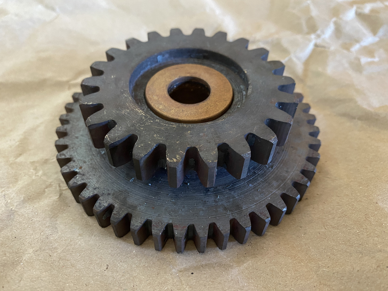 そ ページ Шестерня паразитная фартука 1М63.06.224 z=22; z=46, цена: 3600