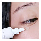 Вибілювальна сироватка для очей Manyo Factory Hyaluron Whitening Eye Serum, фото 4