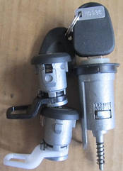 Замок запалювання Нексія+ комплект личинок дверей.