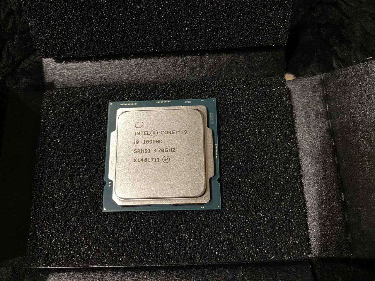 Процессор Intel Core i9-10900K 10-ти ядерный 3.70 - 5.30 GHz новый - фото 2 - id-p1584707919