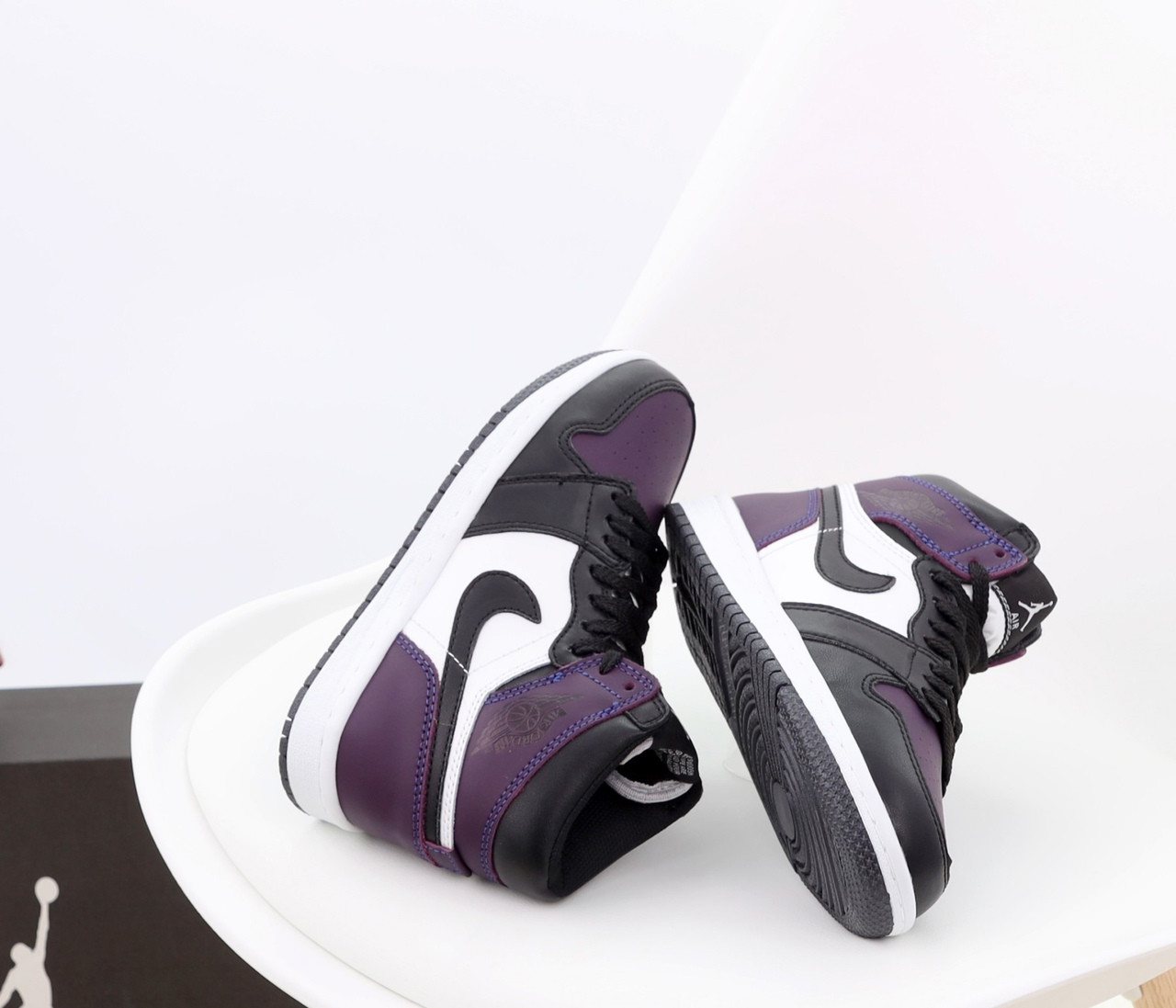 Nike Air Jordan 1 High Retro Black Purple