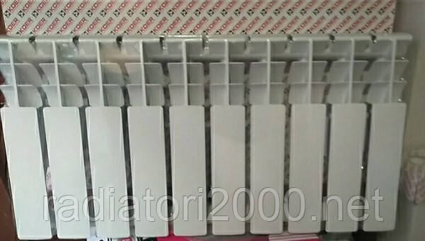 Біметалевий секційний радіатор опалення KOER 350/100 Чехія Батареї біметал