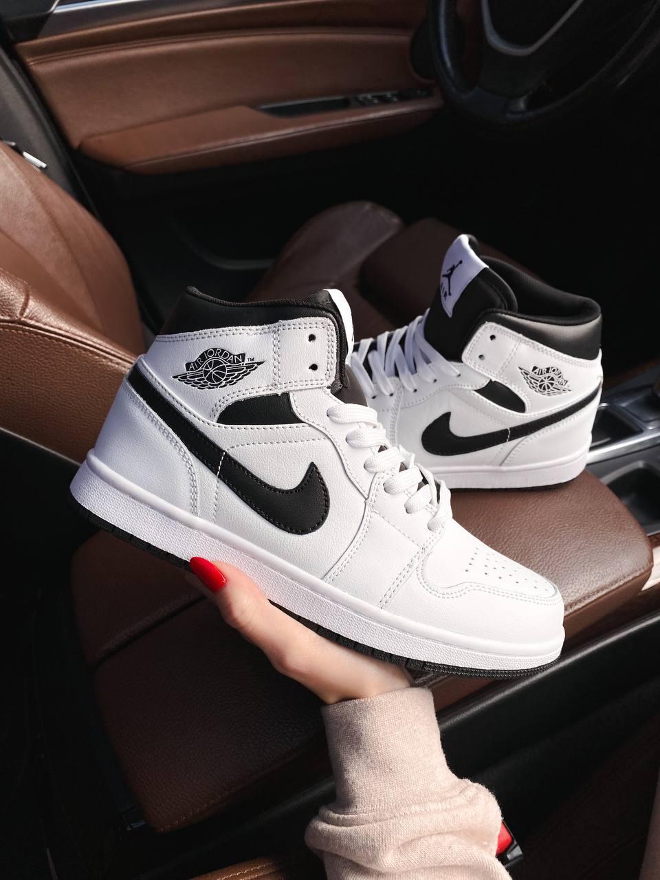 Жіночі кросівки Nike Air Jordan 1 Retro High Black White | Найк Аір Джордан 1