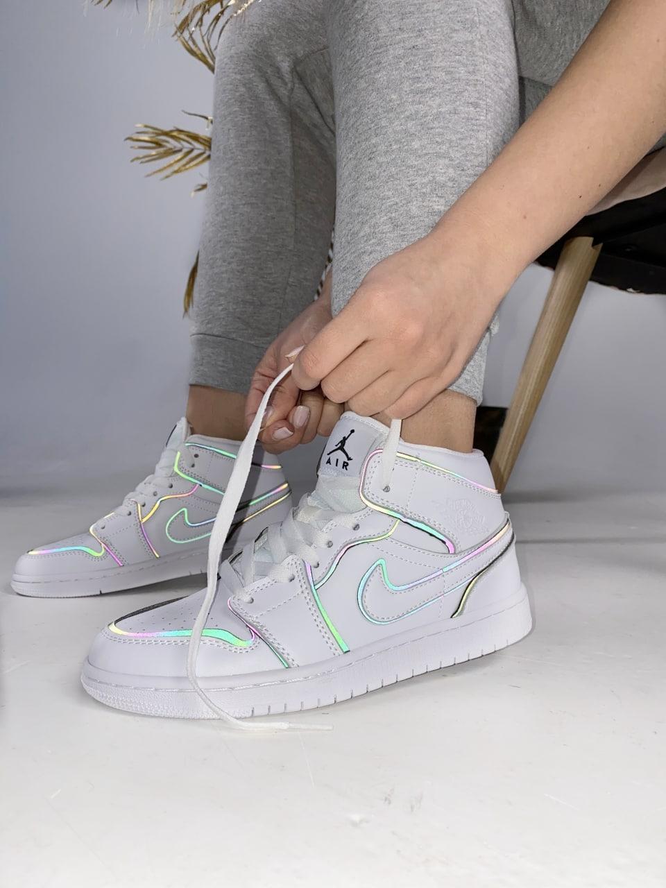 Чоловічі / жіночі кросівки Nike Air Jordan 1 Retro High Reflective White | Найк Аір Джордан 1 Білі Рефлектив