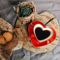 Чашка з блюдцем Heart 180 мл Herisson