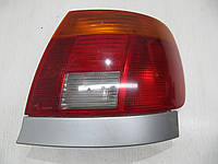 Задний правый фонарь стоп Дорестайл Ауди Audi A4 B5 95-97г.в. Оригинал