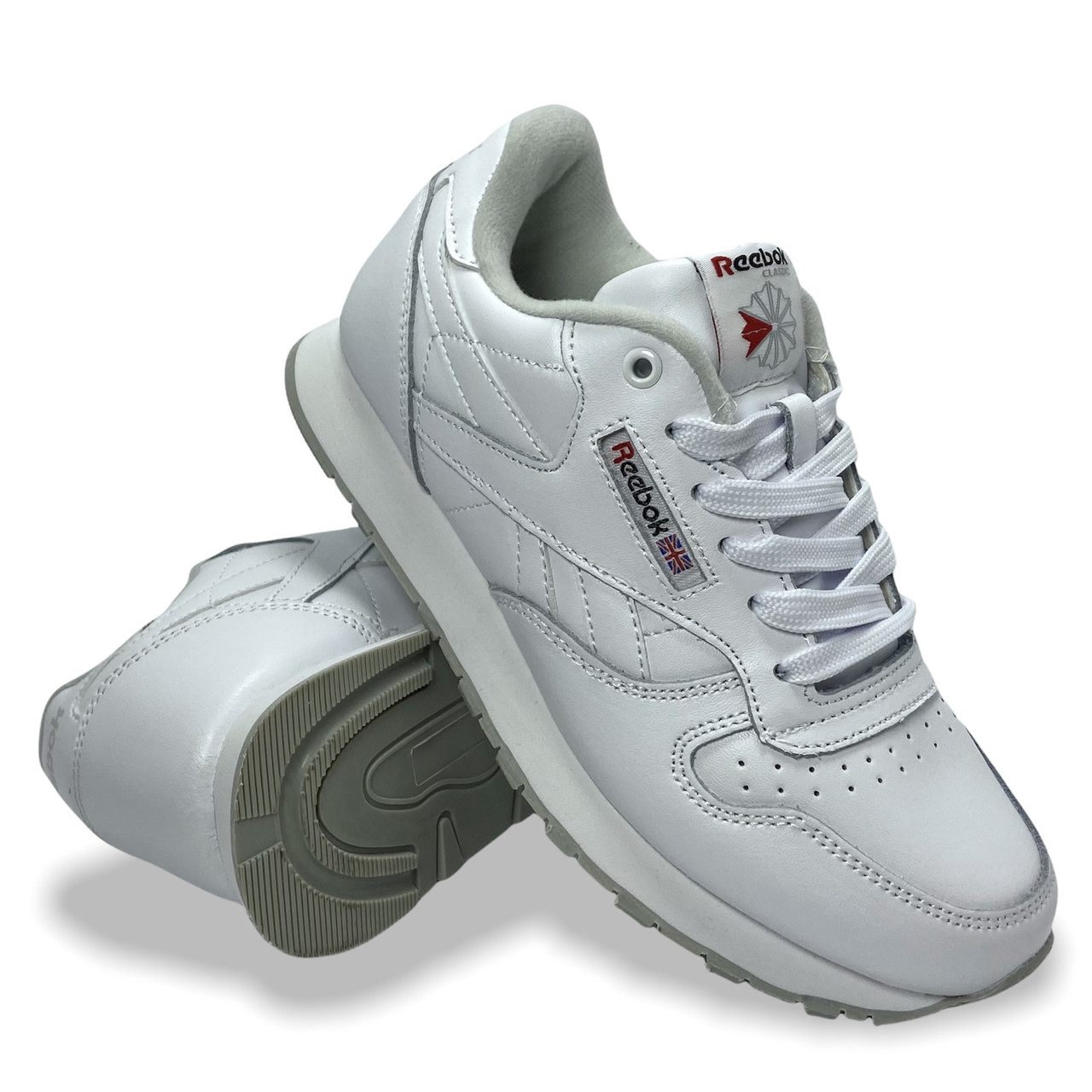 Кросівки підліткові весняні Reebok шкіряні зі шнурівкою білі демі осінь/осінні