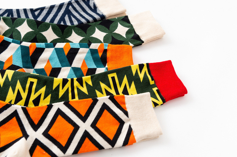 Строкаті геометричні шкарпетки для чоловіків і жінок