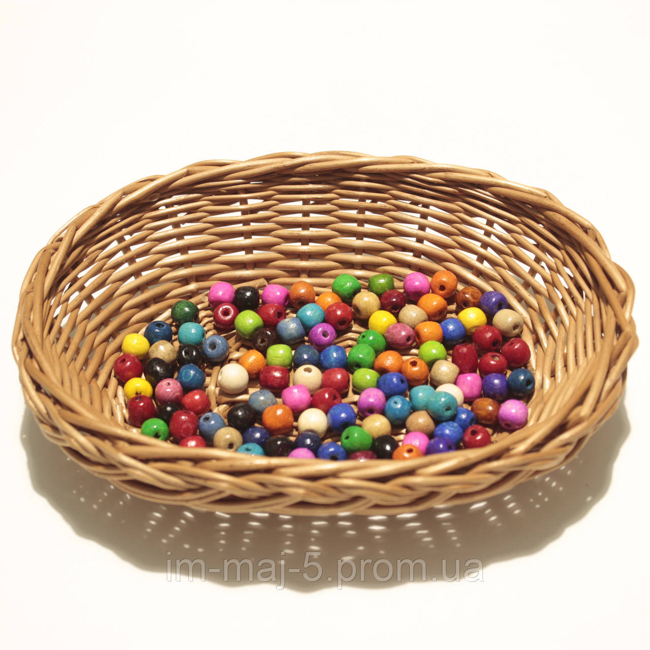 Дерев'яні намистини 8мм (100шт в упаковці) різнокольорові