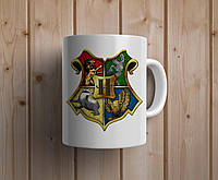 Біла чашка з принтом Гаррі Поттер. Кольоровий герб Гоґвортсу (330 мл)