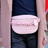 Універсальна рожева (пудра) жіноча сумка кроссбоди бананка кольори на вибір (взуття жіноче), фото 3