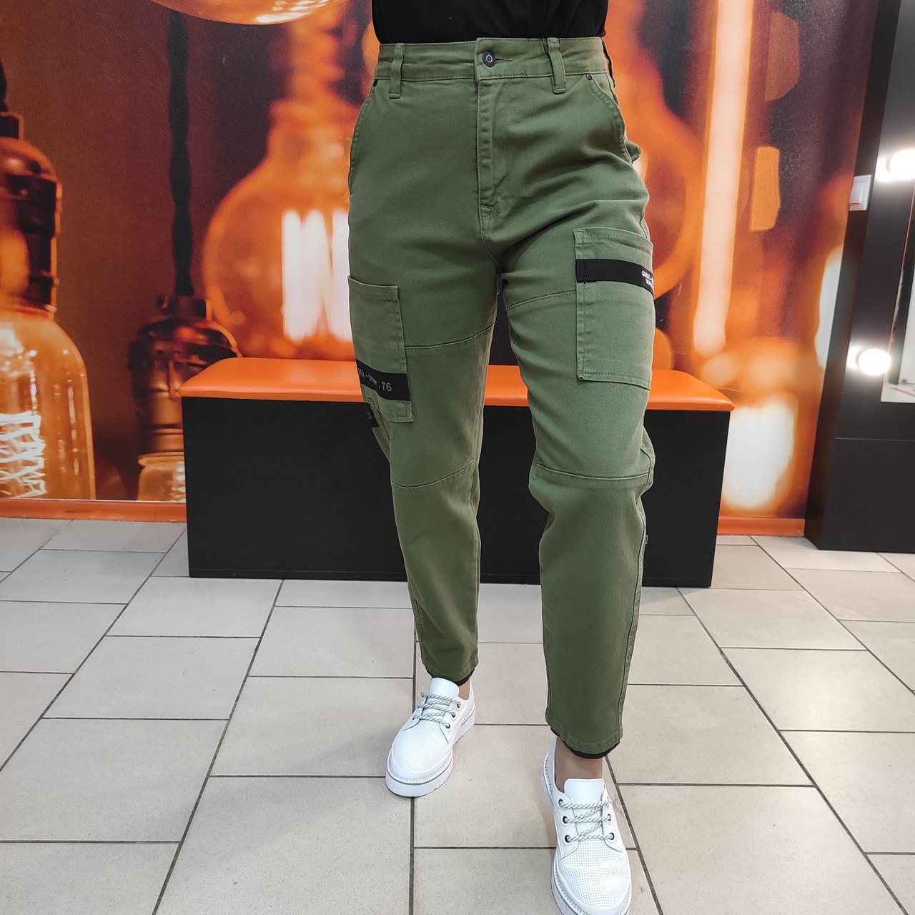 Джинси жіночі МОМ карго стрейч коса кишеня 28 хакі, фото 1