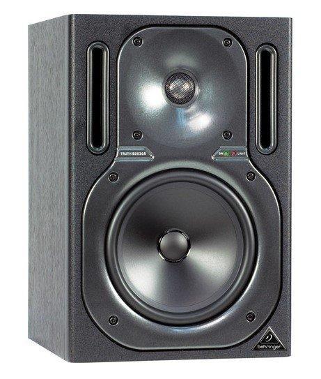 Студійний монітор Behringer B2030A