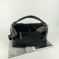 Жіноча шкіряна лакова сумка на та через плече з текстильним ремінцем Polina & Eiterou чорна, фото 7