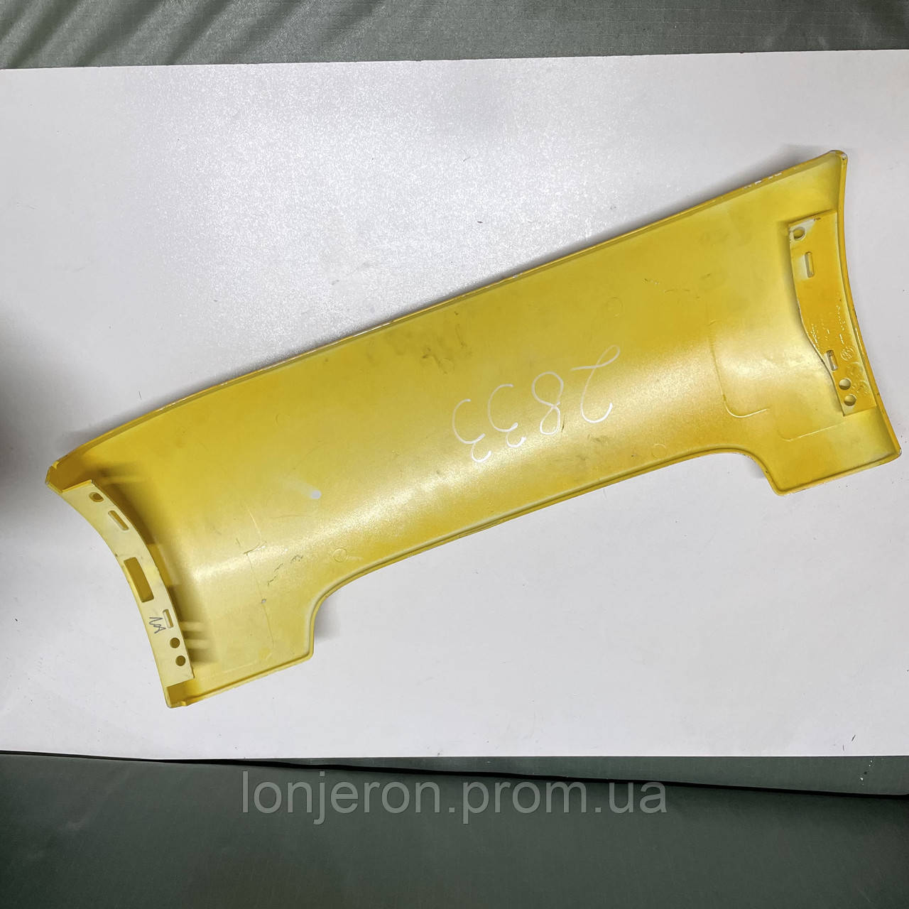 Дефлектор кабины MAN TGA шир/узк. прямой ЛЕВЫЙ (ветровик,спойлер ...