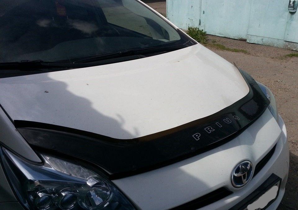 Дефлектор капоту, мухобойка Toyota Prius 2009-2015 (VIP)