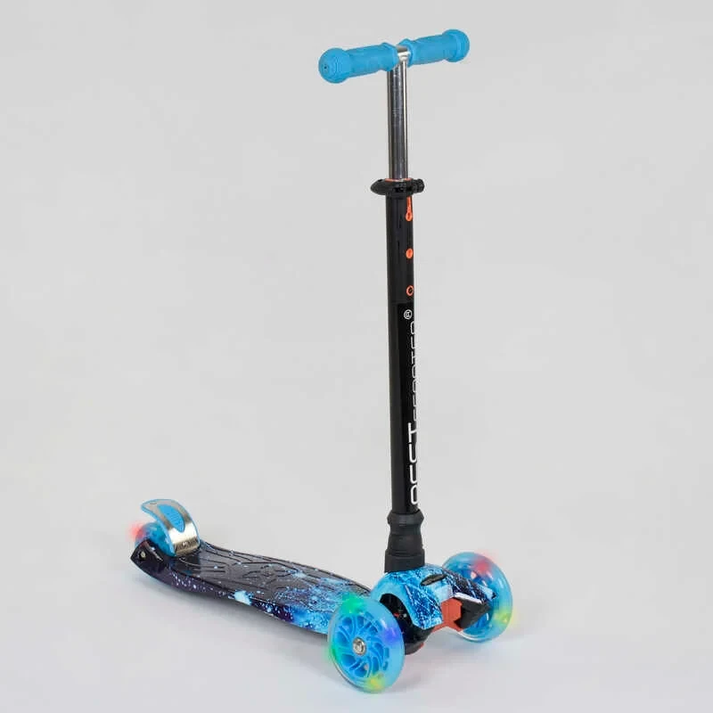 Самокат триколісний дитячий MAXI Best Scooter пластмасовий блакитний колеса PU з підсвічуванням