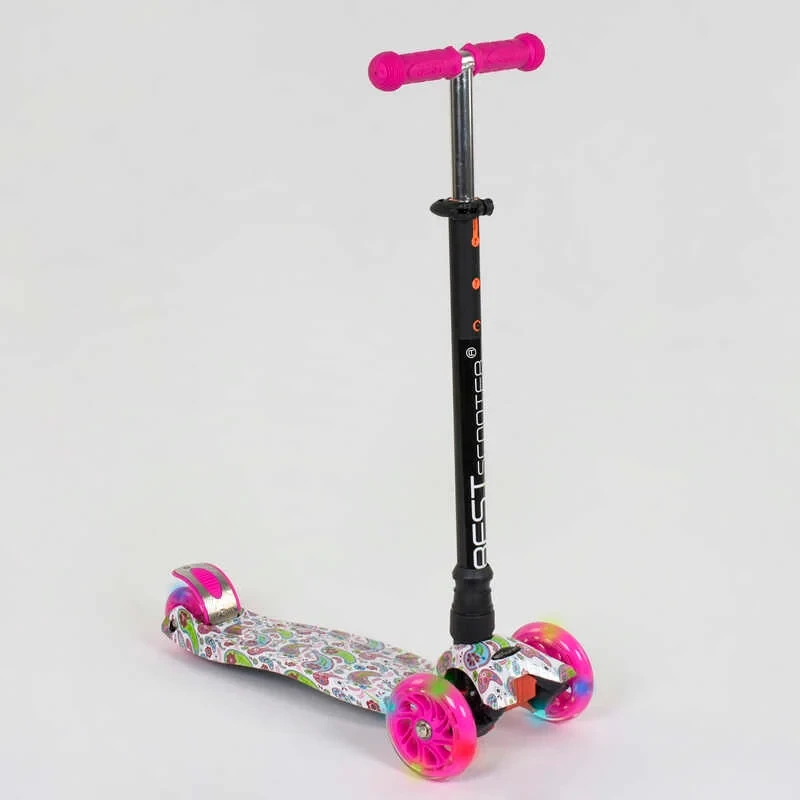 Самокат триколісний дитячий MAXI Best Scooter рожевий пластиковий колеса PU з підсвічуванням