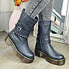 Черевики сині шкіряні жіночі на товстій підошві, декоровані ремінцями, фото 4
