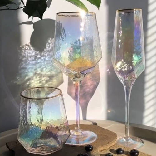 Большие бокалы для вина перламутровые квадратные на длинной ножке ...