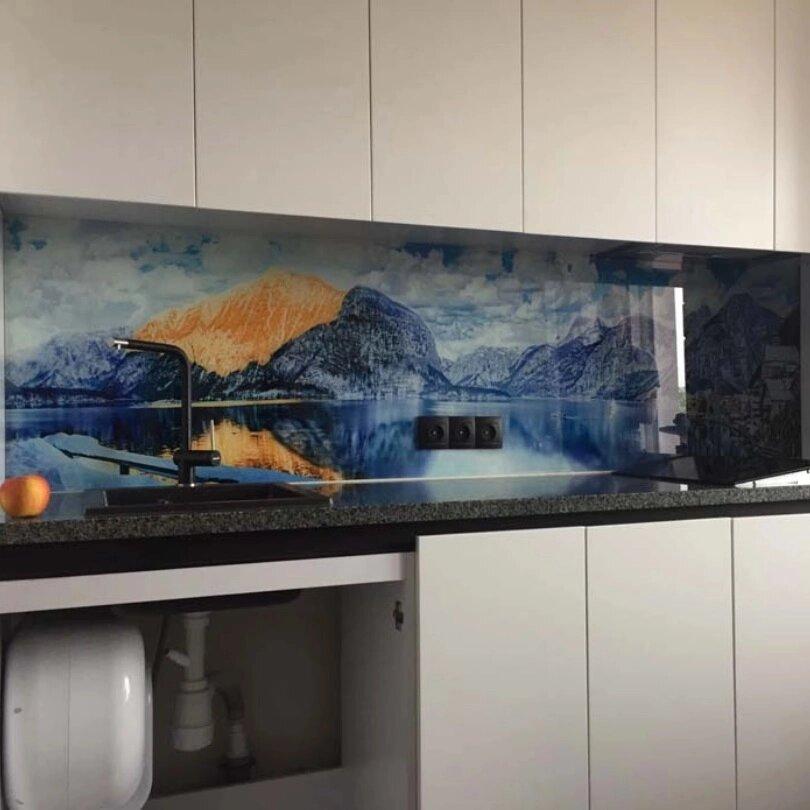 Панно / Склянная декоративная панель на кухню Гори