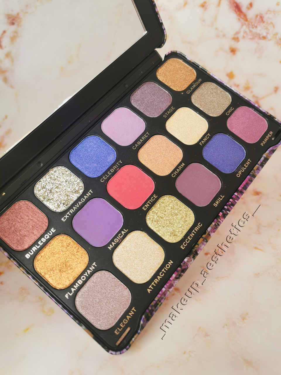 Палетка Теней Show Stopper Palette By REVOLUTION — в Категории "Тени ...