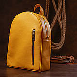 Яскравий жіночий рюкзак із натуральної шкіри Shvigel 16321 Жовтий, фото 7