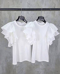 Жіноча блузка біла 40/42 з короткими рукавами з рюшами