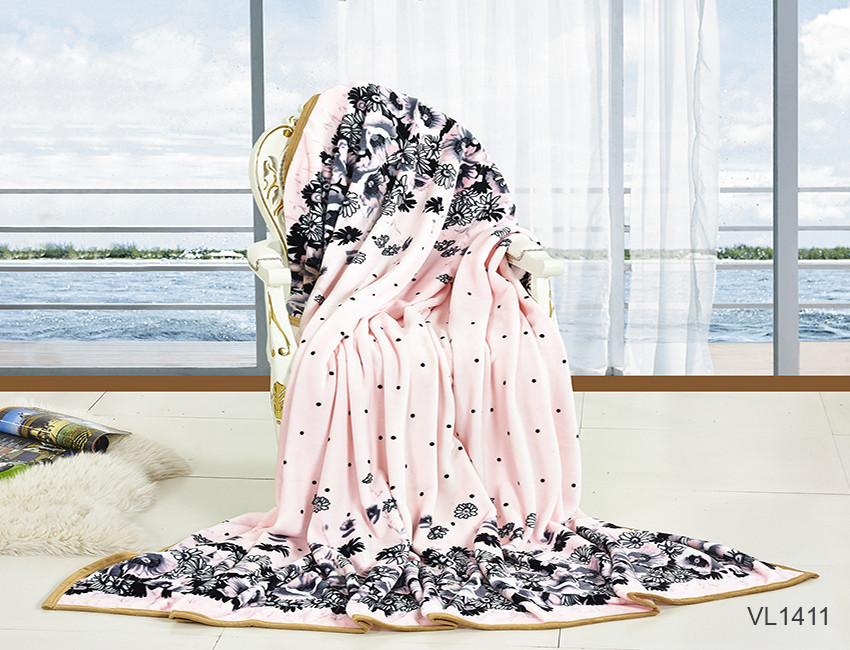 Плед покривало 160х220 велсофт Квіти на рожевому на ліжко, диван