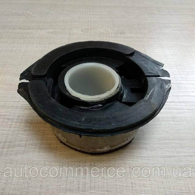 Подушка підйому торсиона кабіни без кронштейна ISUZU NQR71/NQR75 Ісузу, Богдан А091/А092