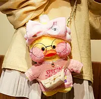 Сумка детская игрушка для девочки Утка Лалафанфан Cafemimi в очках 30 см желтая в розовой одежде сумочка