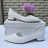 Шкіряні туфлі на маленькому підборі, фото 2