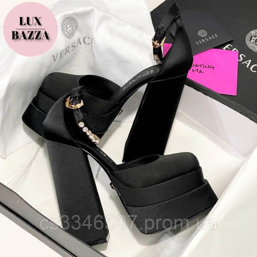 Туфли VERSACE MEDUSA AEVITAS PLATFORM PUMPS. Туфли Версаче на платформе ...