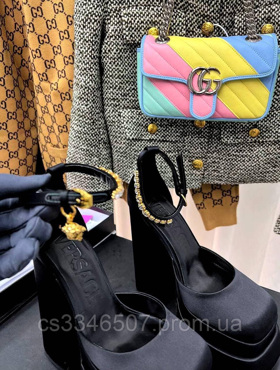 Туфли VERSACE MEDUSA AEVITAS PLATFORM PUMPS. Туфли Версаче на платформе ...