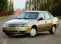 Ветровик DAEWOO Nexia Sd 1994 (на скотче)